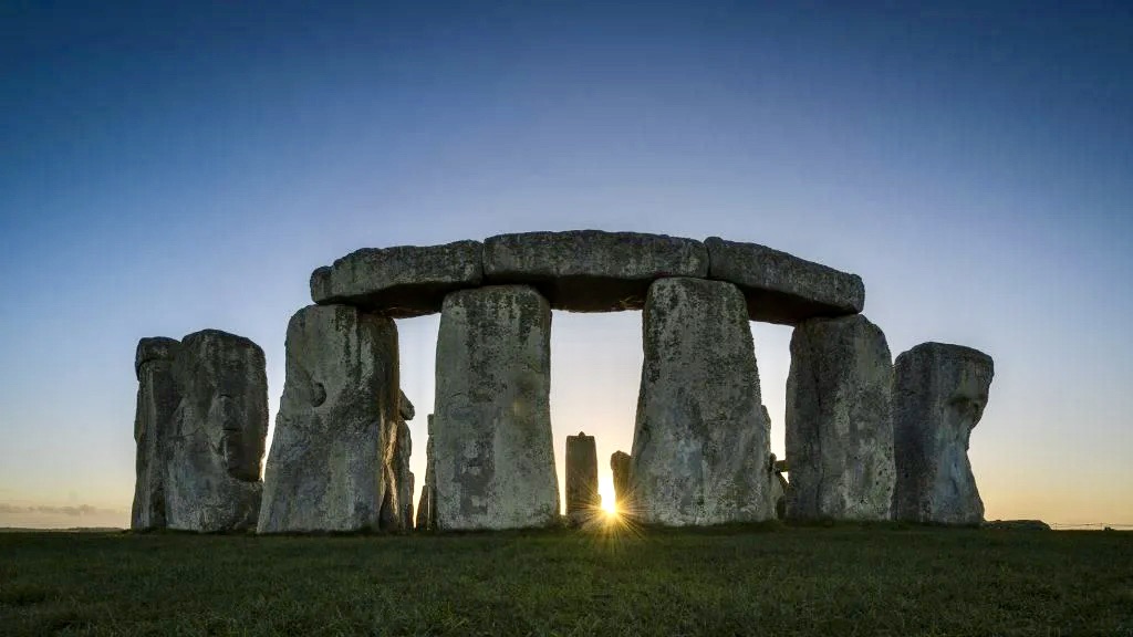 Stonehenge at sunset